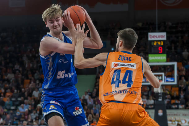 时完成向前 时完成向前