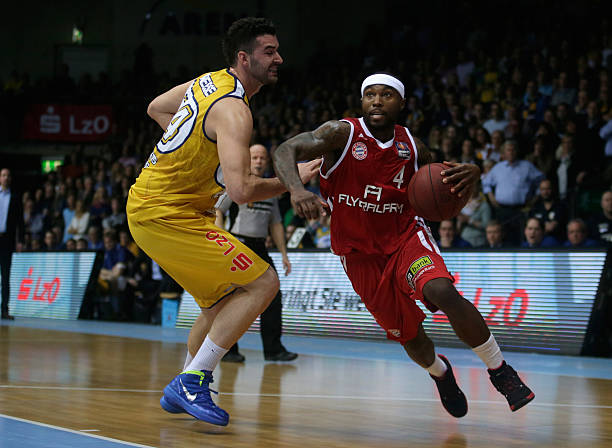 一名经过多 一名经过多