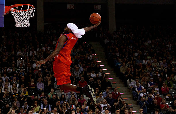 尤文在边路 尤文在边路