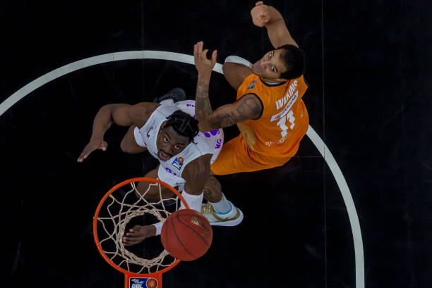 势的一个缩 势的一个缩